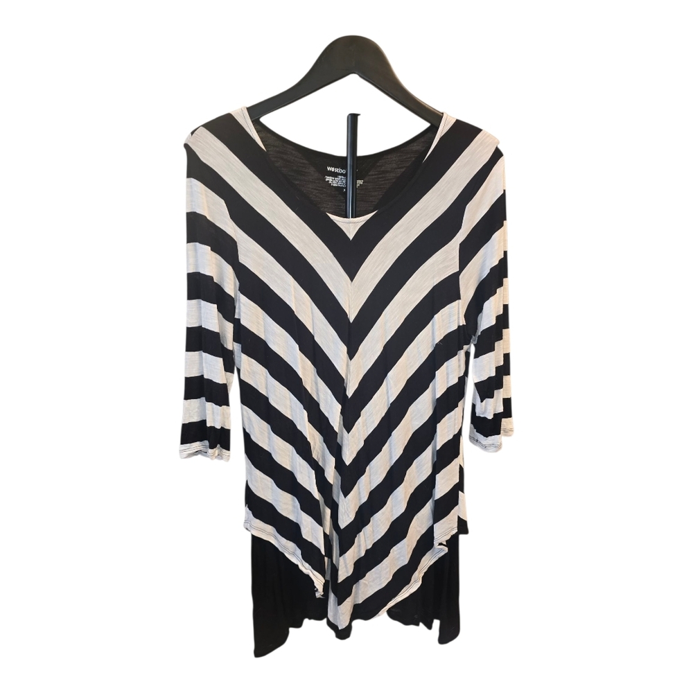 Women's Black and White Striped Top
